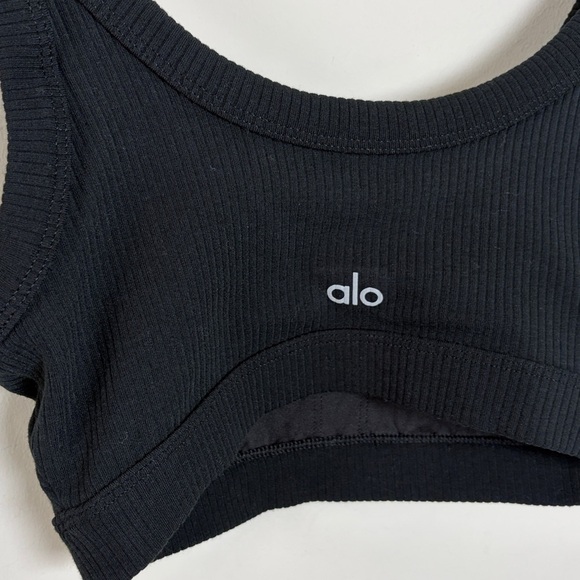 Alo Yoga Seamless Sports Bra Black Ribbed Scoop Neck Athletic Yoga Sz XS - Picture 5 of 10